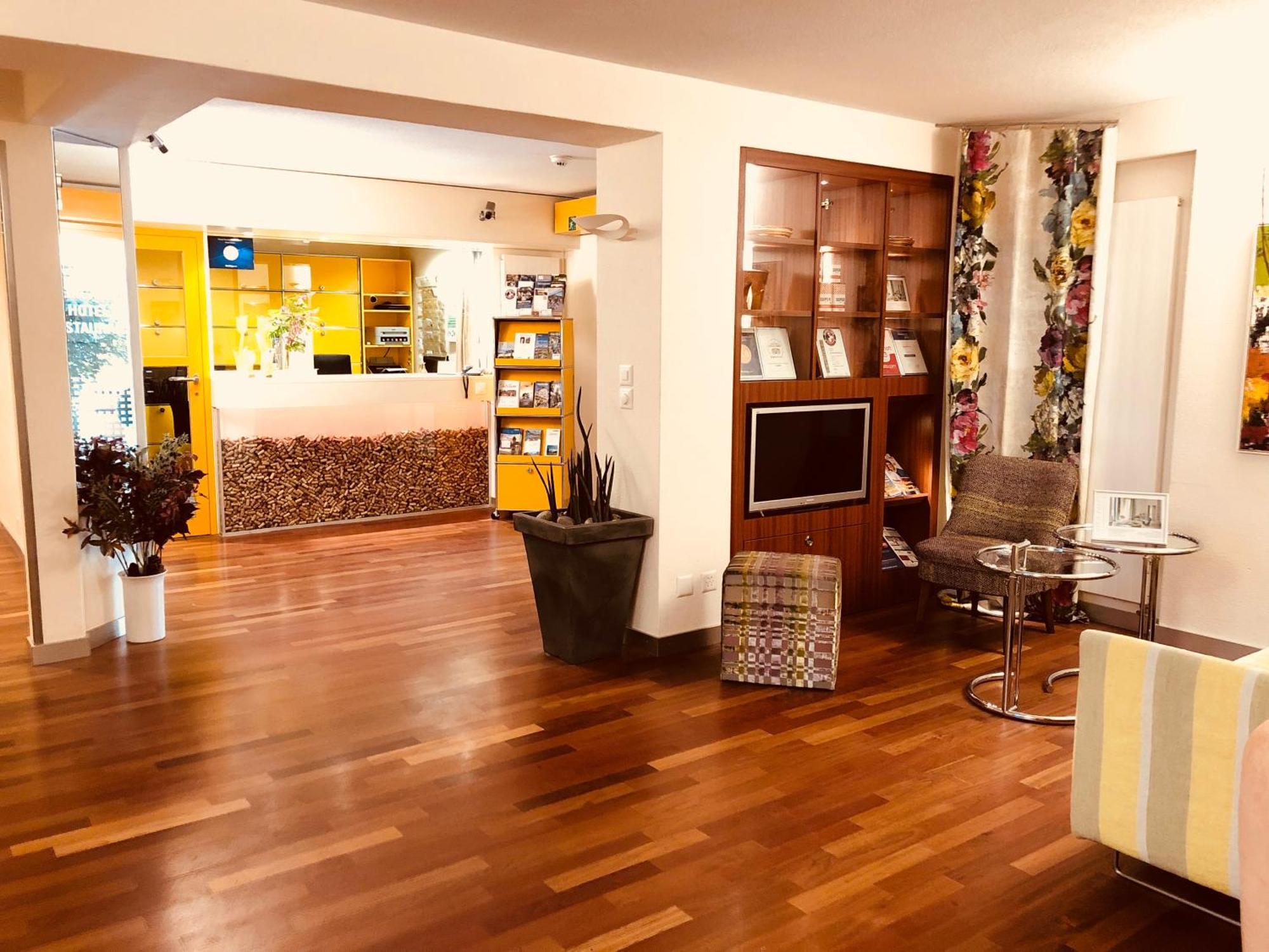 Hotel Felmis Self Check-In Horw Ngoại thất bức ảnh